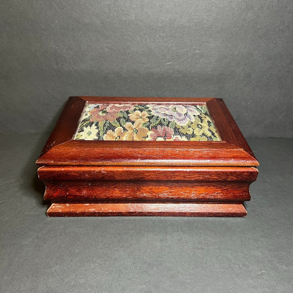 Vintage Floral Tapestry Inlay Wooden Hinged Lid Pink Velvet Lined Jewelry Box - Picture 2 of 10